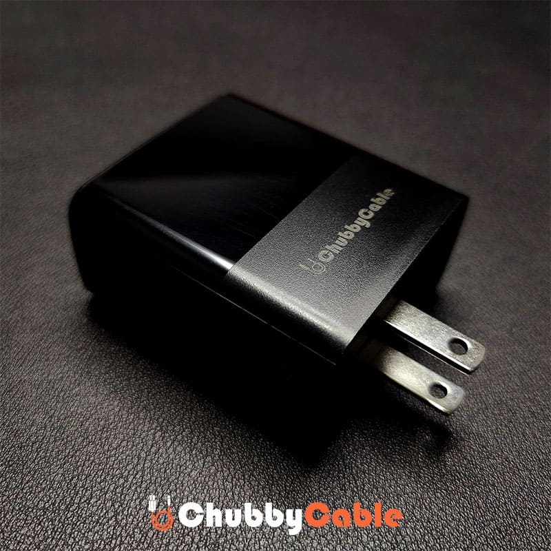 "Chubby GaN" 65W 3-Port Charger