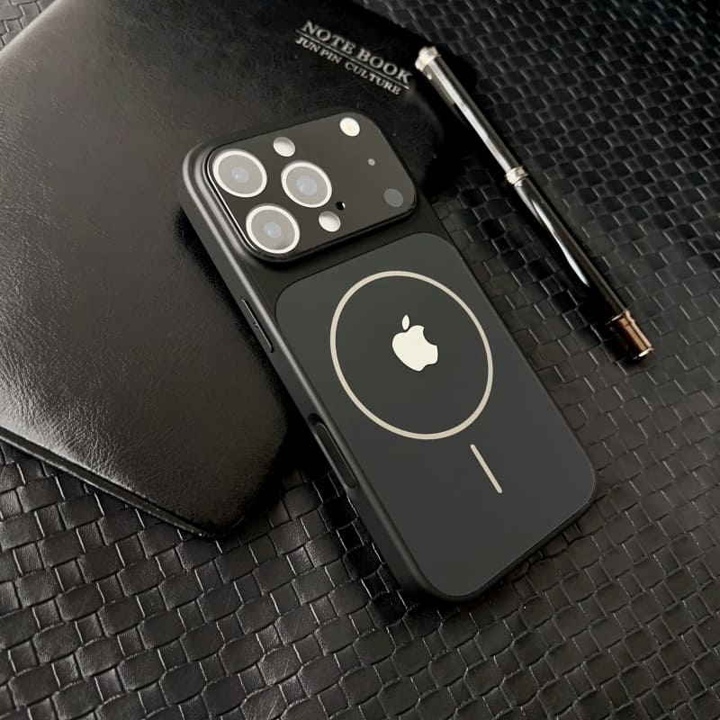 ChubbyArmor Cosmic - iPhone 17 Modeling Magnetic Frosted Case