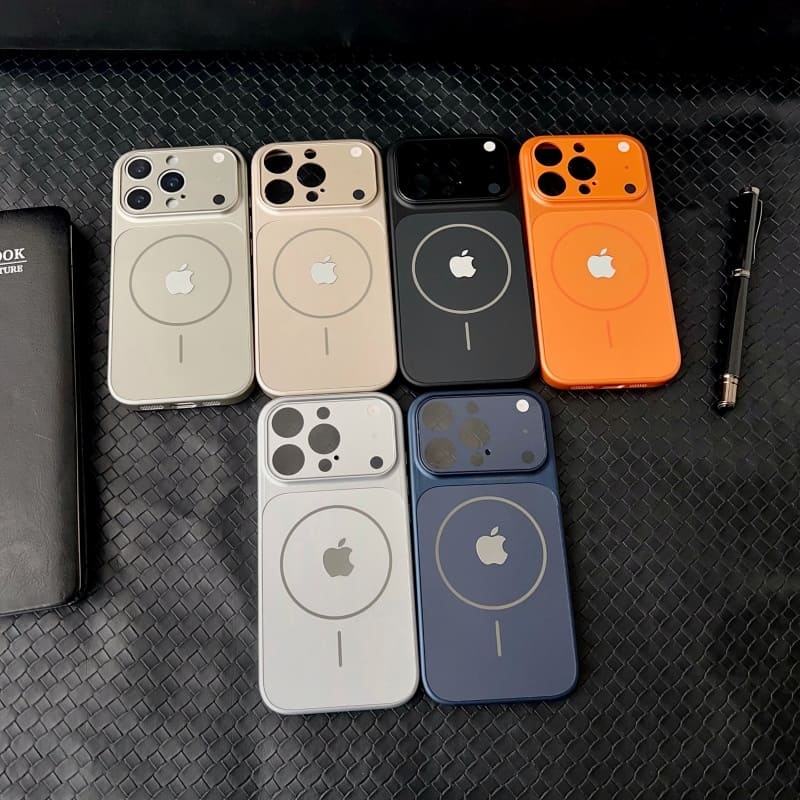 ChubbyArmor Cosmic - iPhone 17 Modeling Magnetic Frosted Case