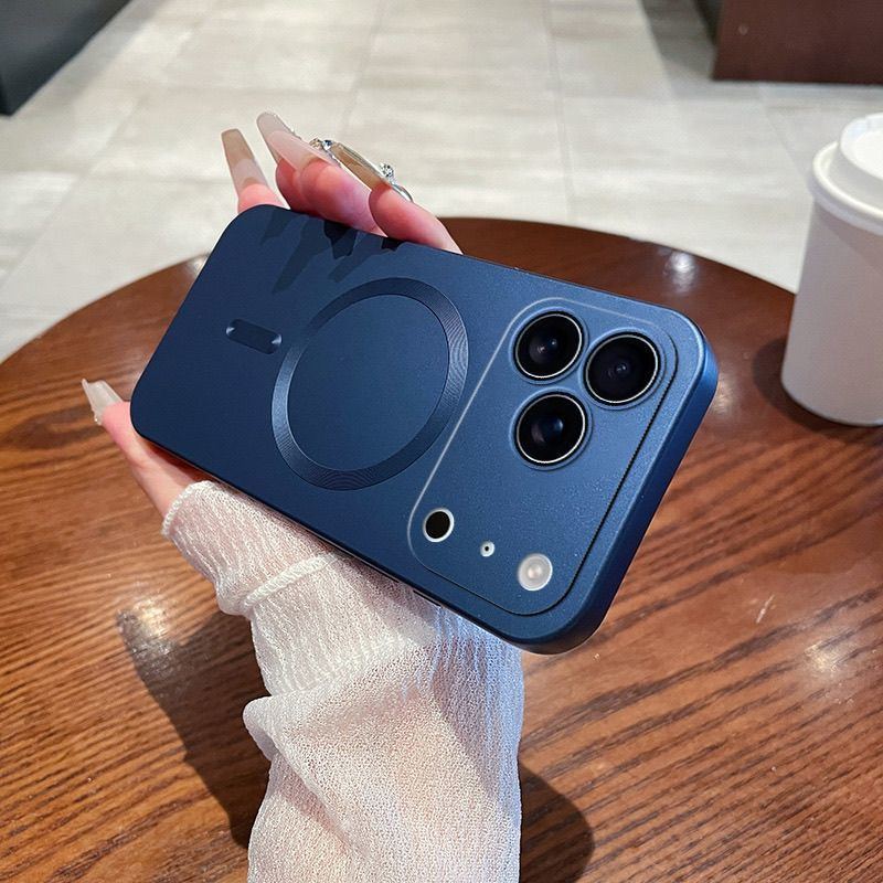 ChubbyArmor Slim - Ultra-Thin Magnetic Matte Case with Built-in Lens Protector for iPhone 17