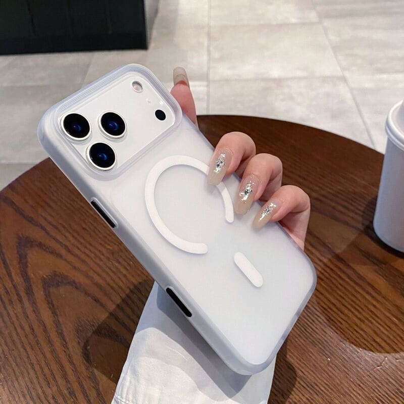 Magnetic Matte-Finish Case for iPhone 17