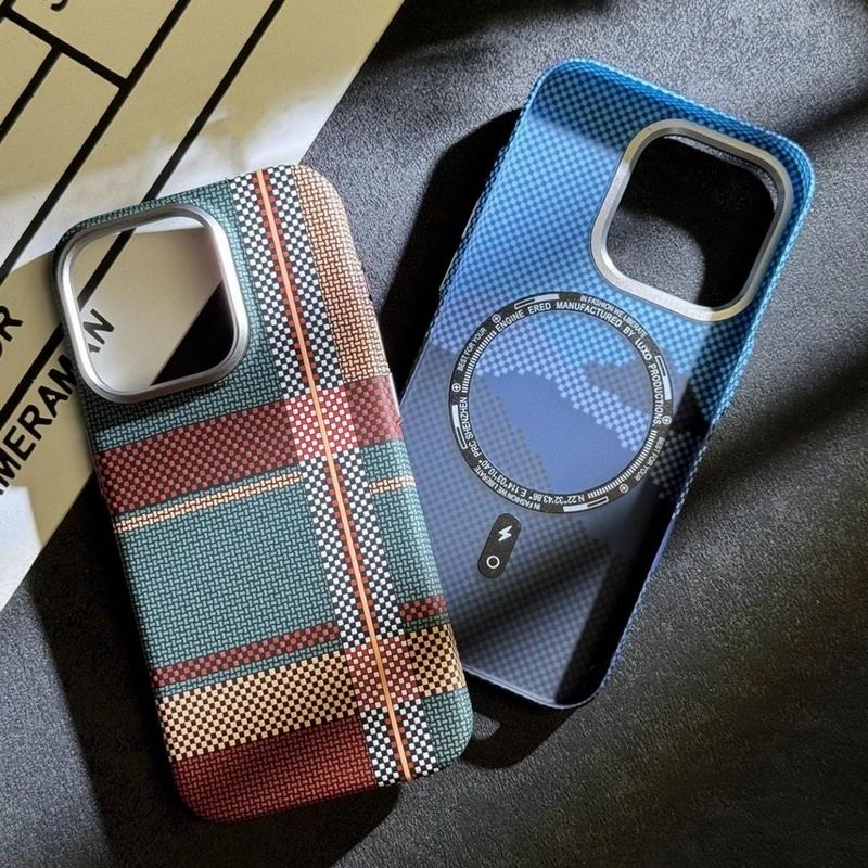 Simple Kevlar Textured MagSafe iPhone Case