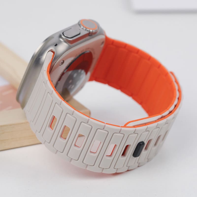 Two-Color Magnetic Silicone Watch Band For Apple Watch