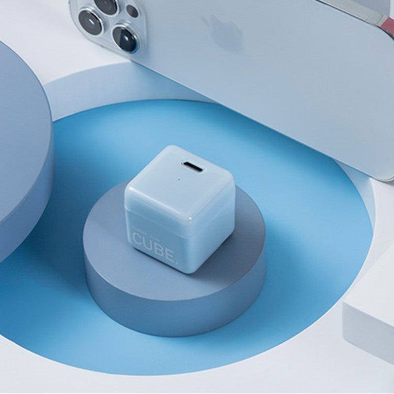 "Chubby" Mini Cube 20W Fast Charging Charger